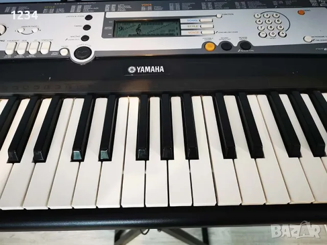 Синтезатор клавир пиано YAMAHA PSR E-213 с 5 октави, снимка 4 - Синтезатори - 55737167