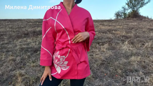 Ръчно рисувано сатенирано кимоно, снимка 2 - Сака - 48852518