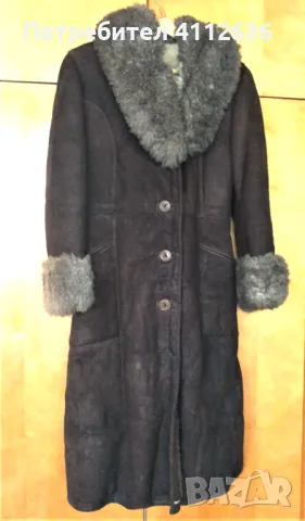 Винтидж дамски кожух от 70-те, снимка 2 - Палта, манта - 48637942