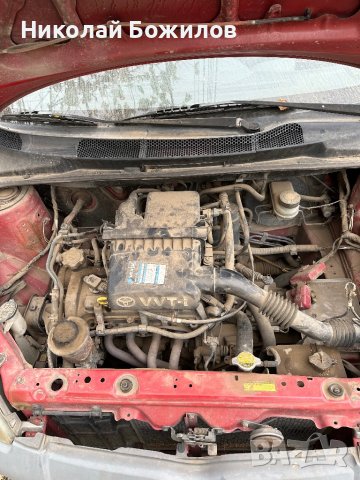  Продавам Toyota Yaris 1.0 бензин 68 коня НА ЧАСТИ , снимка 7 - Автомобили и джипове - 42712156