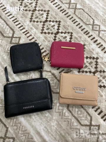 Дамски мини портмонета