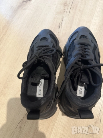продавам обувки Steve Madden , снимка 2 - Маратонки - 56294884
