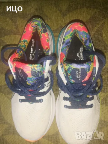 Дамски маратонки Asics GEL-KAYANO 29, снимка 3 - Маратонки - 47393403