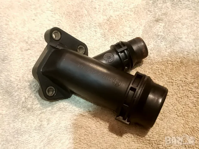 Фланец, конектор, термостатно тяло за BMW E81 E87 E90 E91 E60 E61 - 2.0d