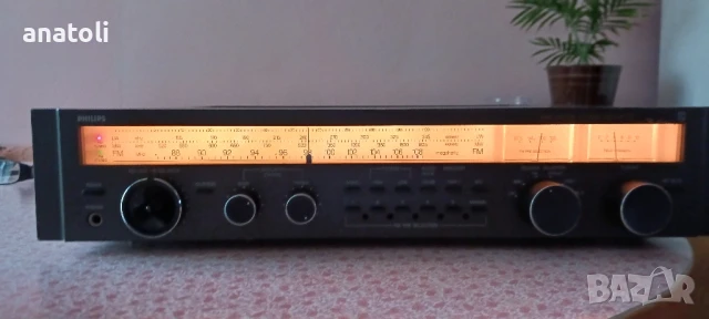 Philips 606 AM-FM, снимка 11 - Ресийвъри, усилватели, смесителни пултове - 51308855