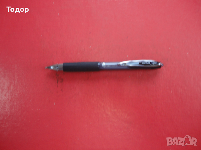 Страхотен химикал химикалка Uni Ball Signo, снимка 7 - Ученически пособия, канцеларски материали - 44733515