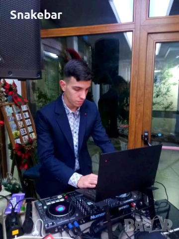 DJ Valentino 