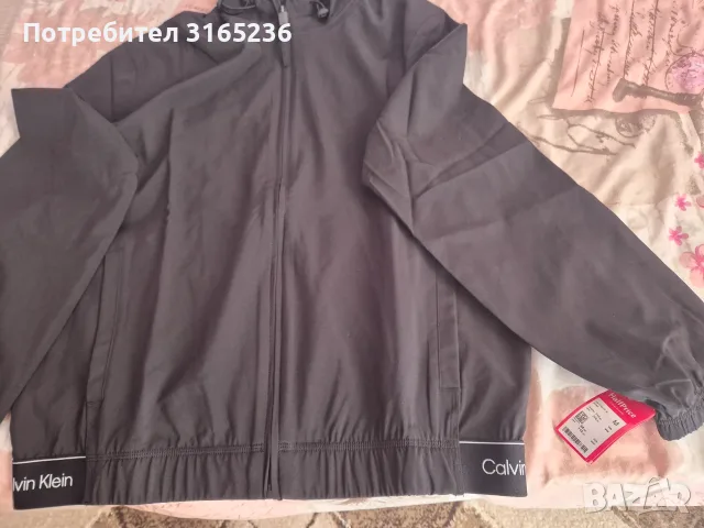 Нова ветровка Calvin Klein, снимка 3 - Спортни дрехи, екипи - 55748581