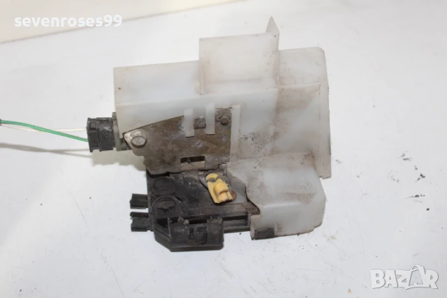 Брава врата предна лява Рено Меган Сценик 1998 1.6i Renault Megane Scenic, снимка 2 - Части - 51219728