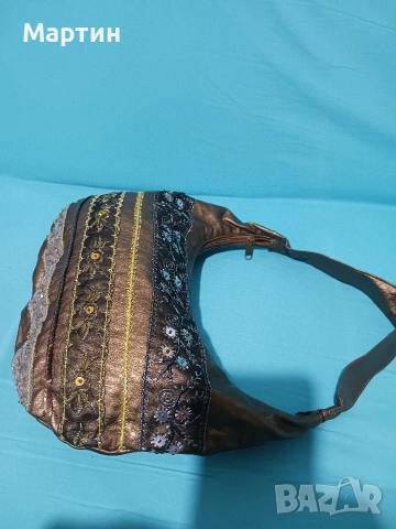 Чанта с паети, снимка 2 - Чанти - 53661102