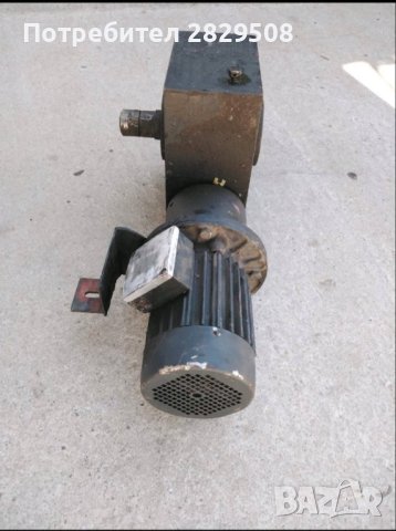 Мотор-редуктор, снимка 2 - Електродвигатели - 42706281