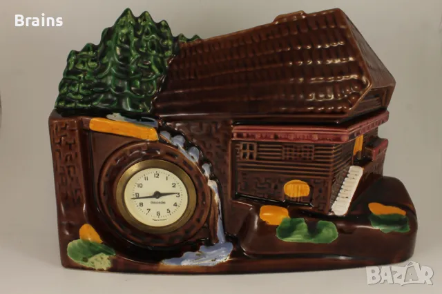 Стар Немски Часовник MERCEDES Порцеланов Къщичка