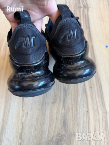 Оригинални  черни маратонки Nike Air Max 270 ! 39 н, снимка 9 - Маратонки - 35934987