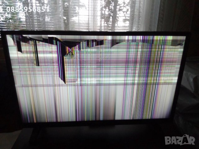 Продавам за части телевизор LED Smart-TV TELEFUNKEN 32HB5500, снимка 3 - Части и Платки - 35670219