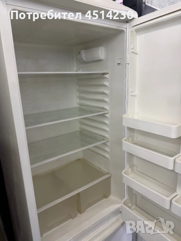 Хладилник SANG с долен фризер 185 см на 60 см в добро състояние, снимка 3 - Хладилници - 53830476