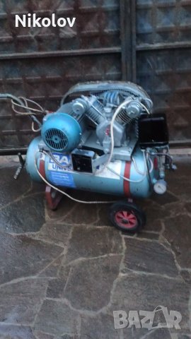 Професионален двуцилиндров компресор BAUER 400L/M