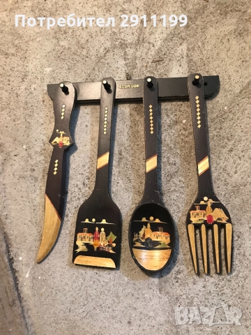 Сувенирни дървени прибори за кухня
