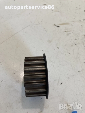 Шайба / зъбно колело на коляновия вал за Peugeot 307CC 2.0 16V EW10 (2006), снимка 2 - Части - 53620779