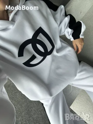 Dolce & Gabbana дамски комплекти различни цветове 