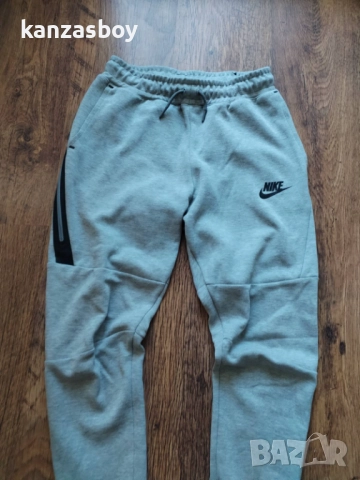 Nike Sportswear Tech Fleece Pant - страхотно юношеско долнище 137-147см., снимка 6 - Детски анцузи и суичери - 52238406