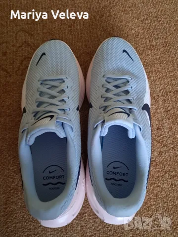 Дамски маратонки Nike , снимка 2 - Маратонки - 56140065