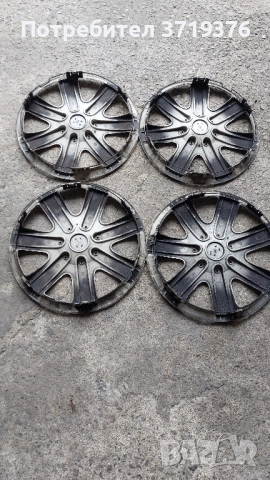 Оригинални тасове за Рено 16 цола , снимка 2 - Аксесоари и консумативи - 51984408