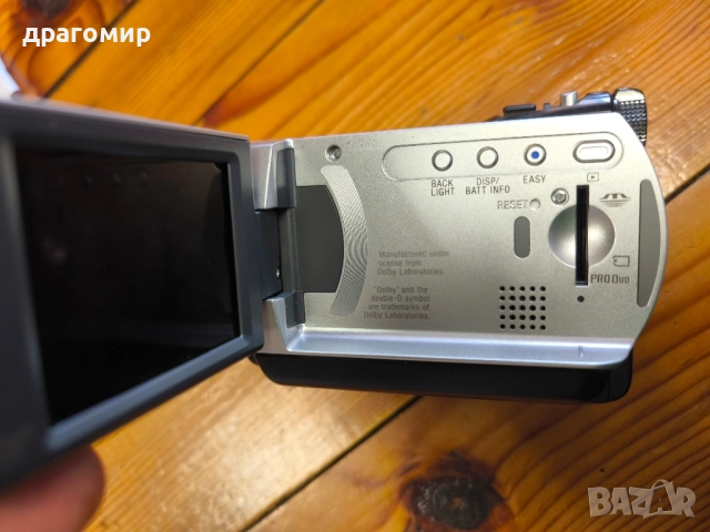 SONY DCR-SR32 HDD  видеокамера , снимка 10 - Камери - 51519769