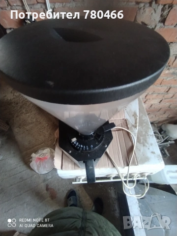 Профeсионална Кафемелачка, снимка 3 - Кафемашини - 53742045