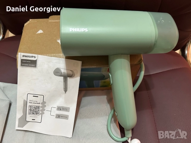 Чисто нова ютия/уред за гладене с пара Philips STH3000/20 1000 W