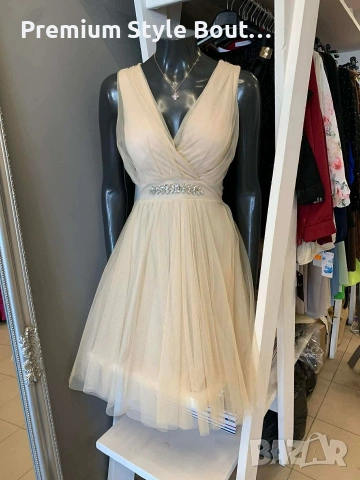 елегантна рокля 