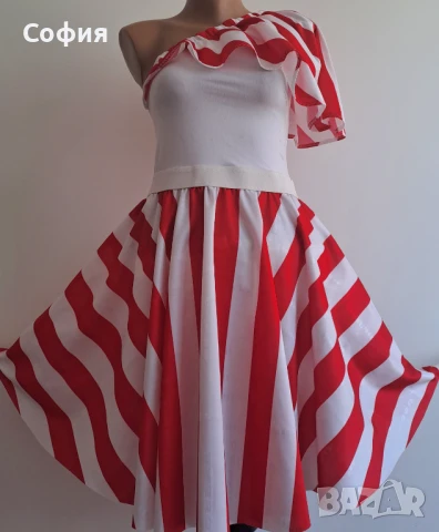 Клоширана рокля(много разкроена),р-р С-М, снимка 2 - Рокли - 50606762