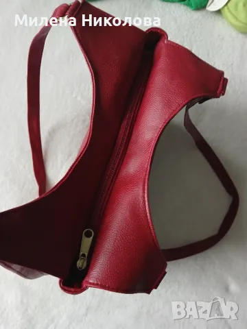 Дамска червена чанта, снимка 6 - Чанти - 49325918