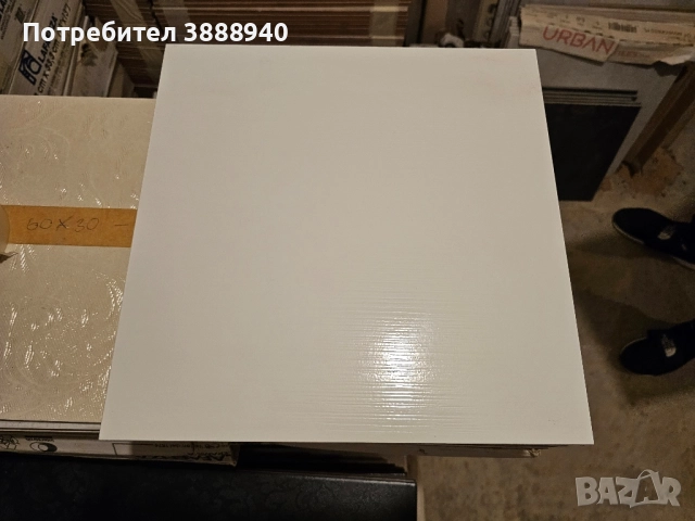 Гранитогресни плочки "Lafaenza"- бели/гланцови/на черти