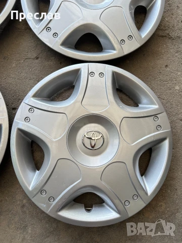 4 броя оригинални тасове за Toyota Yaris 14, снимка 2 - Аксесоари и консумативи - 50729293