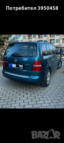 VW Touran 7 местен 2.0TDI перфектен мотор и ходова част обслужен от първия собственик , снимка 10 - Автомобили и джипове - 53652697