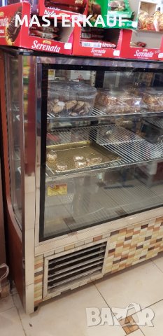Сладкарска хладилна витрина, снимка 4 - Витрини - 40224535