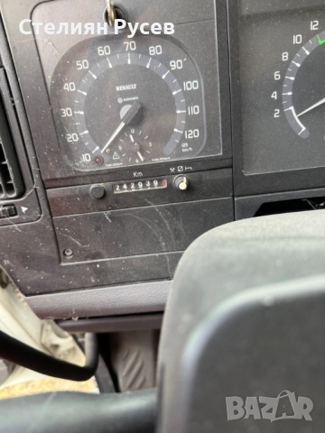  Renault Midllum хладилен камион  цена 11 000 лв или 5624,21 евро  2015г е задържан при съмнение за , снимка 6 - Камиони - 52742644