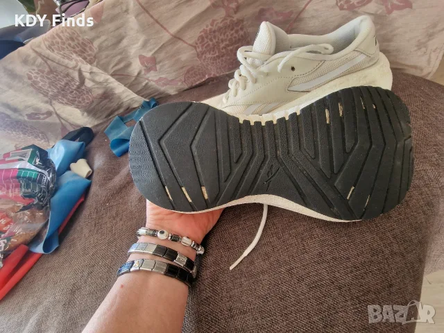Reebok Metreon дамски маратонки 38н, снимка 3 - Маратонки - 56129148