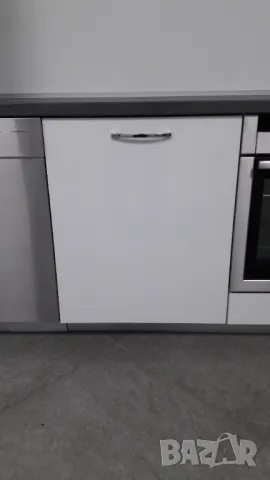 Съдомиялна Bosch за пълно вграждане 60см