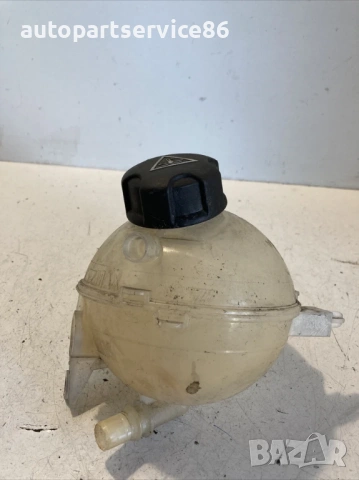 Резервоар за разширителен съд за охладителната течност за Peugeot 5008 1.6 HDI (2012) 9684527680
