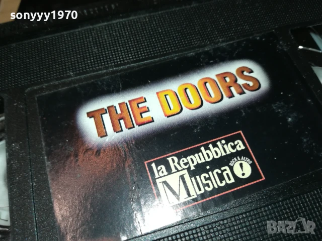 THE DOORS USA 1991-ORIGINAL VHS VIDEO TAPE 2905250424, снимка 12 - Други музикални жанрове - 50465279