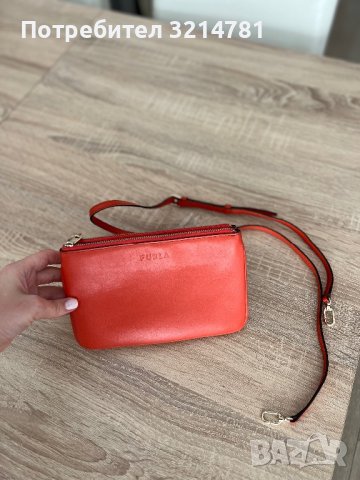 Оригинална чанта Furla, снимка 3 - Чанти - 42540177