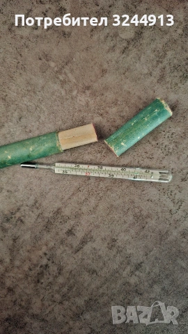 Стар медицински термометър 