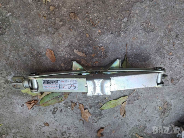 Крик за хонда сивик 2006г.