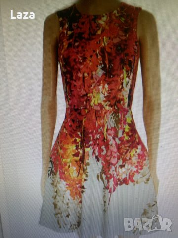 Продавам прекрасна рокля марка Karen Millen, снимка 1 - Рокли - 40842899