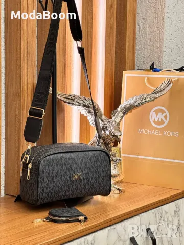 Michael Kors дамски чанти различни цветове , снимка 2 - Чанти - 48126625