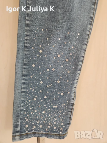 Дънки с кристали нови, снимка 2 - Дънки - 50655670