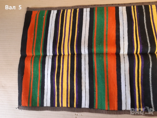 Автентична красива вълнена престилка , носия, снимка 4 - Антикварни и старинни предмети - 51768636