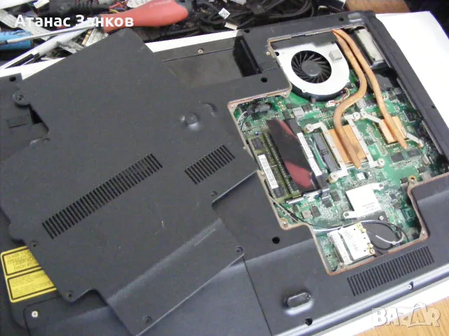 Лаптоп за части Medion Akoya P8614 18.4", снимка 7 - Части за лаптопи - 50299577