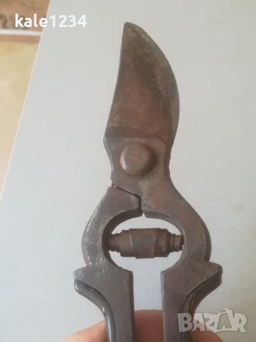 Лозарска ножица. GANZSTAHI. Germany. Кована. Рогови чирени. , снимка 12 - Антикварни и старинни предмети - 41954399